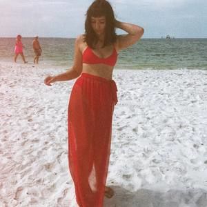 Meet your Posher, Holly